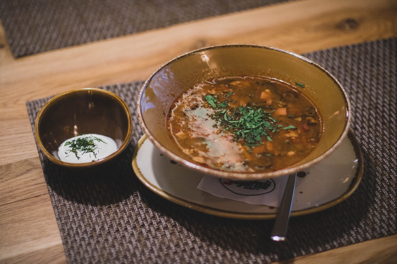 Jakie talerze najlepiej sprawdzą się do zup?